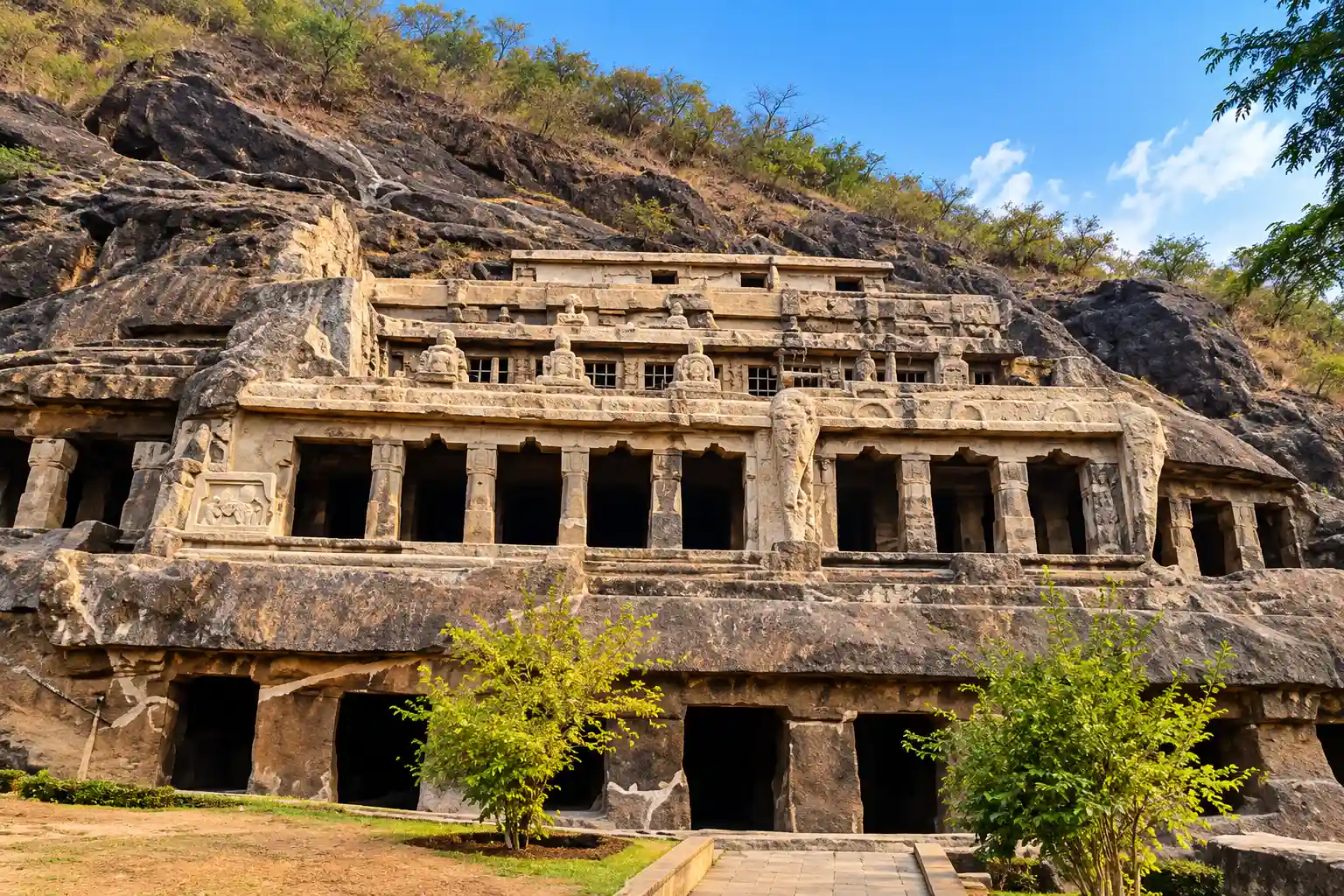 Undavali Caves